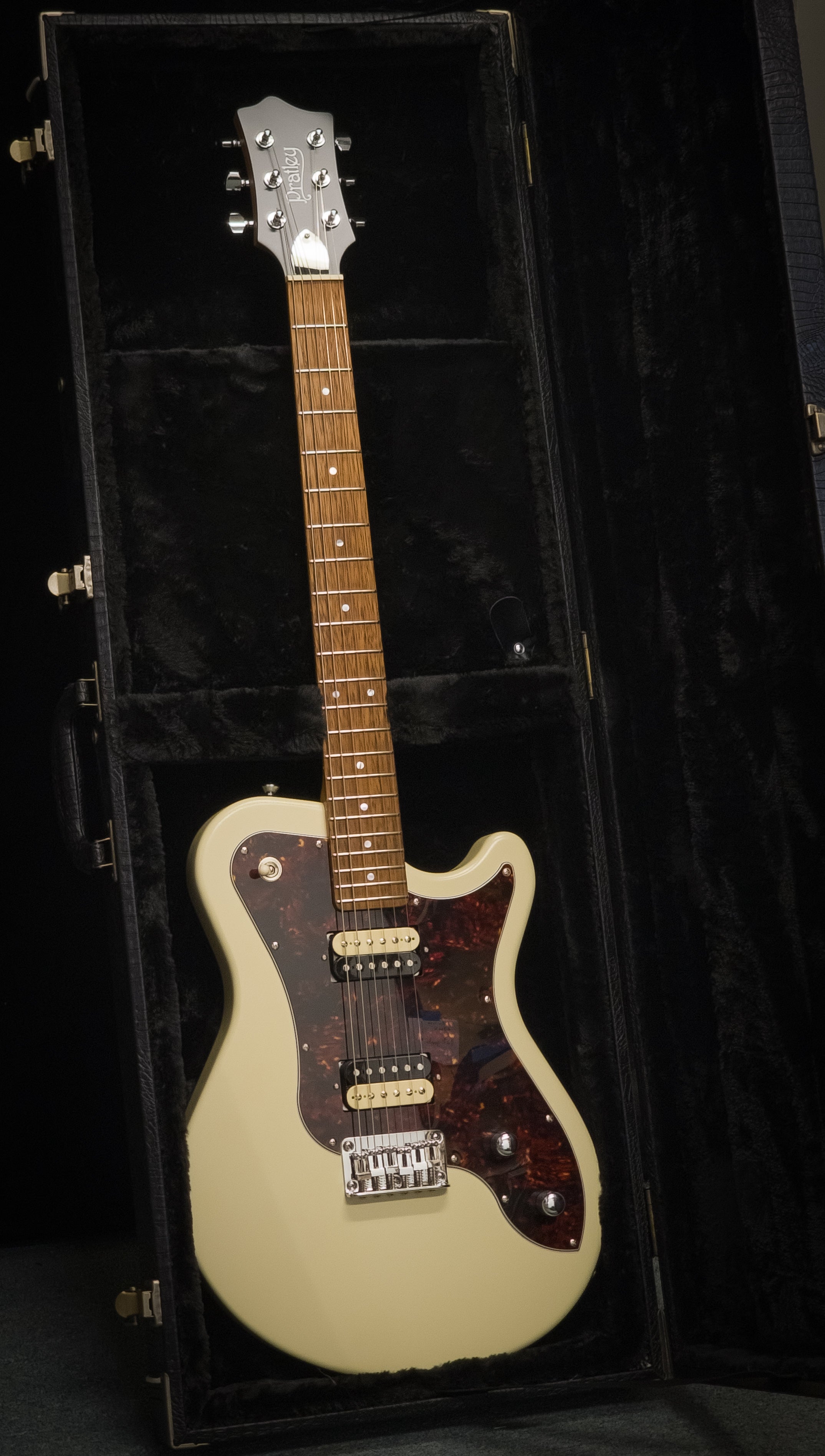 Deville Supreme - Ivory
